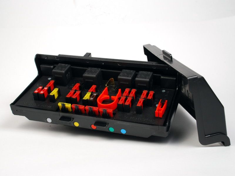 блок предохранителей ВАЗ-2105,2107 н.о (универс.) "АВАР" (404.3722)